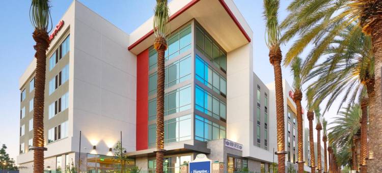 阿纳海姆度假会议中心欢朋套房酒(Hampton Inn & Suites Anaheim)图片