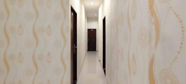 红门加 @ 贾兰莱塔苏约诺棉兰 2(RedDoorz Plus @ Jalan Letda Sujono Medan 2)图片