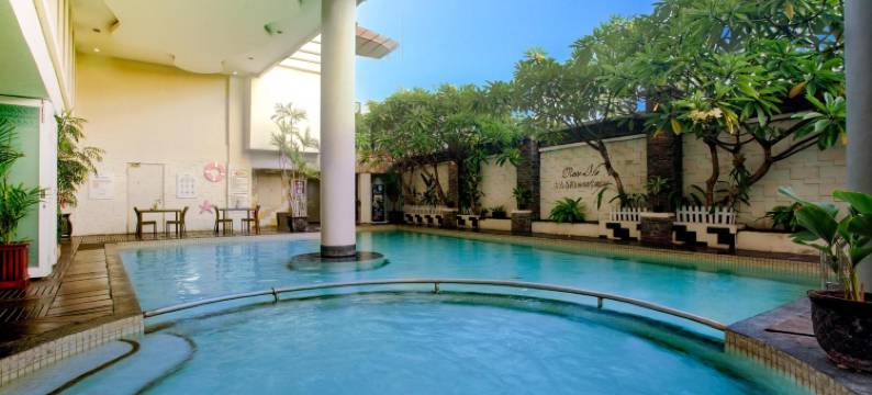 日惹罗斯茵酒店(Ros-in Hotel)图片