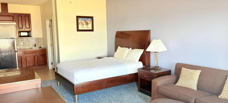 OYO Gonzales TX的韦斯特伍德长住旅馆(Westwood Inn Extended Stay by OYO Gonzales TX)图片