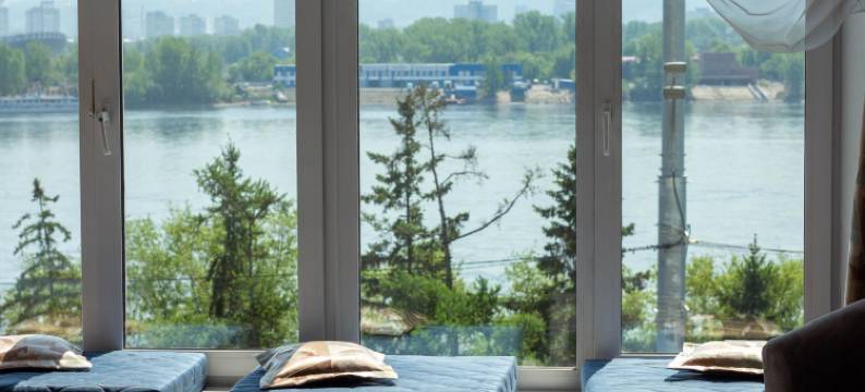 欧吉尼因斯亚酒店(Ogni Eniseya)图片