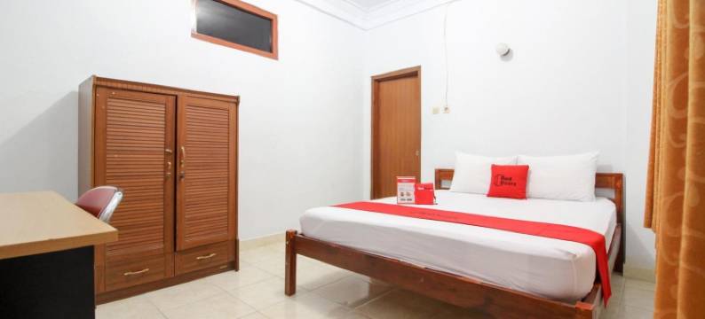 红多兹Plus酒店-近南广场(RedDoorz Plus Near Alun Alun Selatan)图片