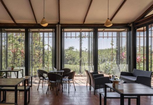 Hug Jang Loei Garden and Resort Hotel Overview