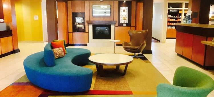 萨克拉门托机场纳托马斯万枫酒店及套房(Fairfield Inn & Suites Sacramento Airport Natomas)图片