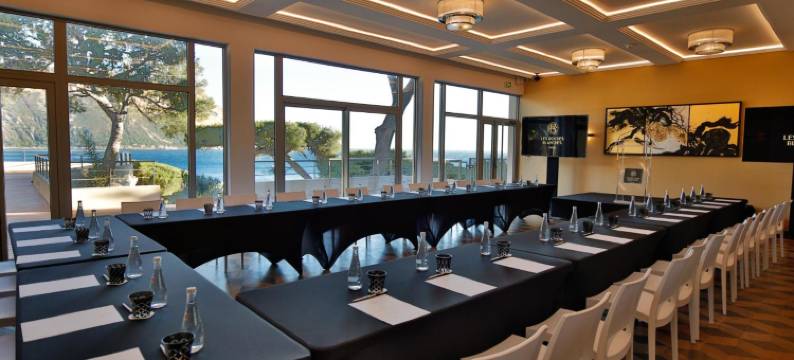 罗切斯布兰切斯酒店(Hôtel les Roches Blanches Cassis)图片