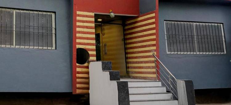 奥兰加巴德七山豪华房(Super Townhouse Seven Hills Aurangabad)图片