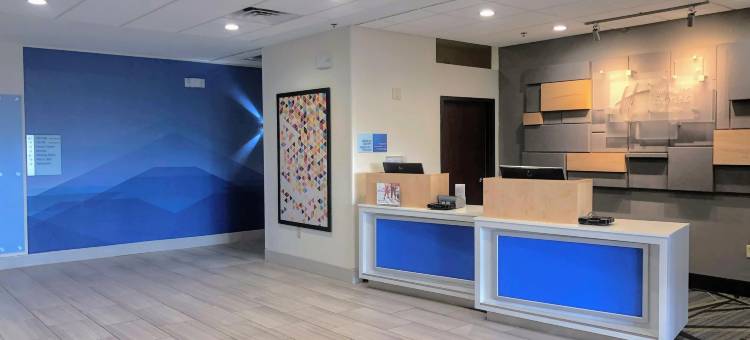 智选假日套房酒店赫恩(Holiday Inn Express & Suites Hearne)图片