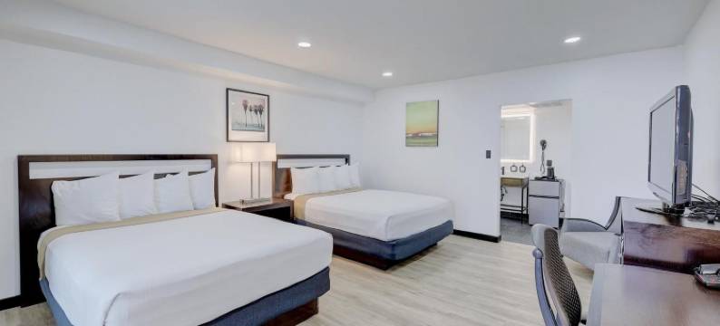 圣迭戈-市中心-会议中心戴斯酒店(Days Inn by Wyndham San Diego/Downtown/Convention Center)图片