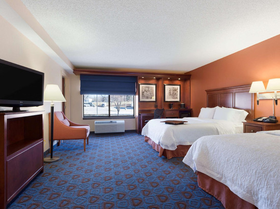 堪萨斯城李萨米特欢朋酒店