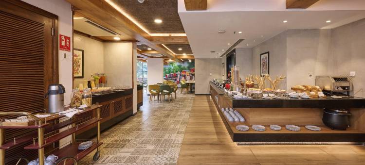 金色郁金香瓦加托果阿酒店(Golden Tulip Goa, Vagator)图片