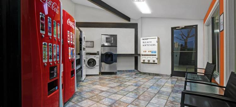 蒙特利6号汽车旅馆 - 马里那(Motel 6 Marina, CA - Monterey)图片