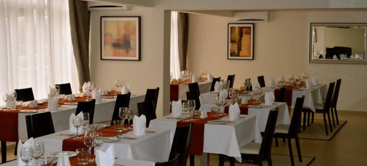 新布鲁克菲尔兹酒店(New Brookfields Hotel)图片