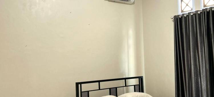 位于泰加尔雷乔的2卧室独栋房屋-3平方米|带2个独立浴室(HARMONI GUEST HOUSE tumpak sewu)图片