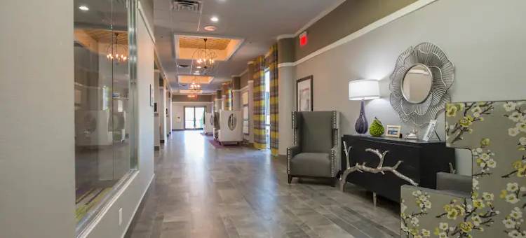 温斯顿塞勒姆大学希尔顿逸林酒店(DoubleTree by Hilton Winston Salem - University)图片