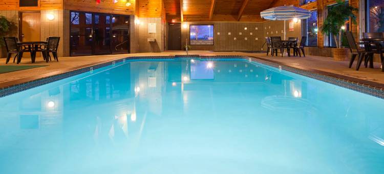 普林斯顿美吟温德姆酒店(AmericInn by Wyndham Princeton IL)图片