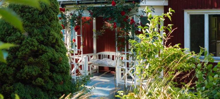 红色避风港小屋酒店(Red Haven Cottage)图片