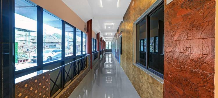 Itsy酒店皇家大酒店，距离马迪克里堡500米(Itsy Hotels Regalia Grand, 500 Mtrs from Madikeri Fort)图片