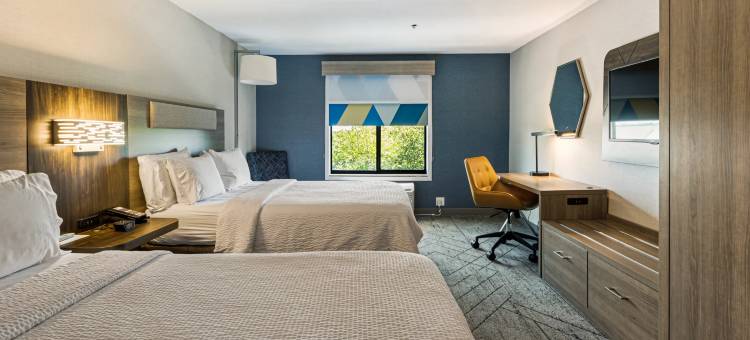 智选假日套房酒店布福德(Holiday Inn Express & Suites BUFORD NE - LAKE LANIER by IHG)图片