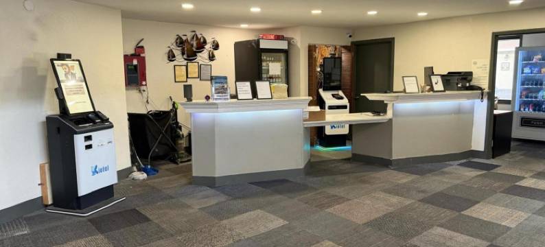 史蒂文斯波因特大学旅馆(Ramada by Wyndham Stevens Point)图片