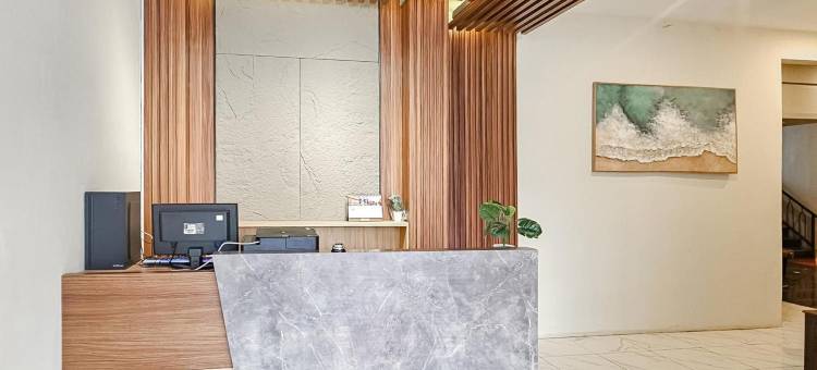 万隆市Urbanview Vara Stay苏加诺-哈达酒店 by 红多兹(Urbanview Hotel Vara Stay at Soekarno Hatta Bandung by RedDoorz)图片