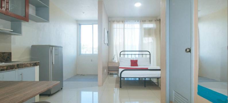 RedDoorz @ Yssa Ademar near Robinsons Jaro图片