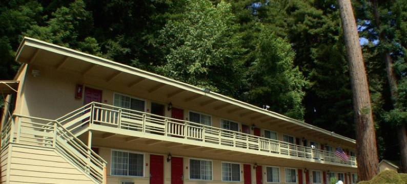 圣克鲁兹山凯艺套房酒店(Quality Inn & Suites Santa Cruz Mountains)图片