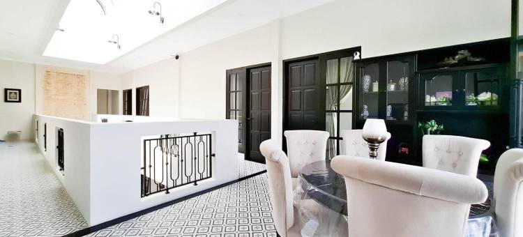 Urbanview Hotel Rumi Rooms Syariah Near RS Ortopedi Solo图片