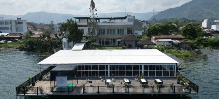 PURNAMA BALIGE酒店(Purnama Balige Hotel & Restaurant)图片
