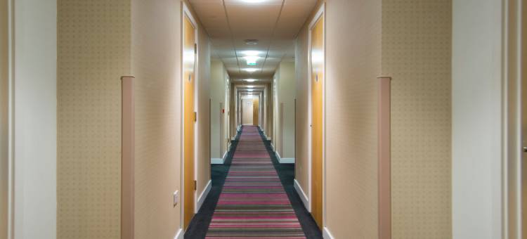 Holiday Inn Express 伦敦 - 森马(Holiday Inn Express London - Epsom Downs)图片