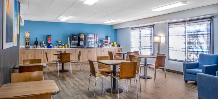 苏福尔斯城机场温德姆戴斯酒店(Days Inn by Wyndham Sioux Falls Airport)图片