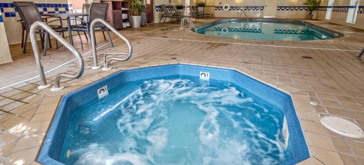 拉塞尔维尔万枫套房酒店(Fairfield Inn & Suites Russellville)图片