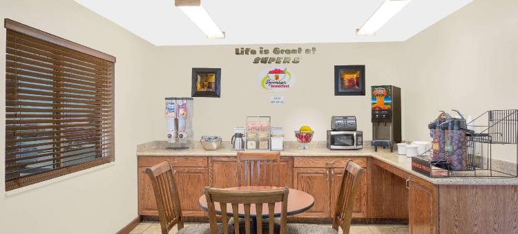 圣乔治速 8 酒店(Super 8 by Wyndham St. George UT)图片