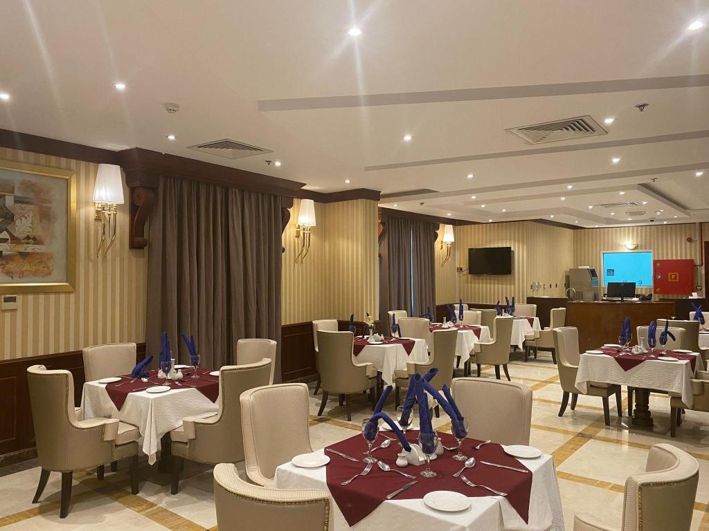 Royal Qatar Hotel Hotel Overview