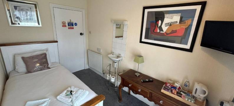 林赫斯特客栈(The Lyndhurst Guest House)图片