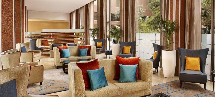 伦敦希思罗喜来登天际线酒店(Sheraton Skyline Hotel London Heathrow)图片