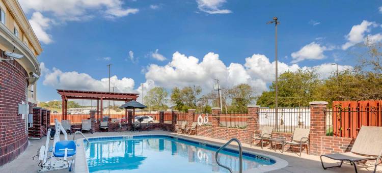 梅希亚舒适酒店(Comfort Inn & Suites Mexia)图片