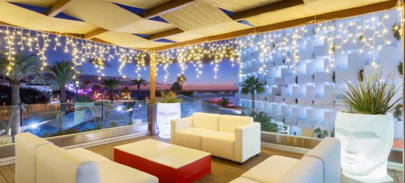 特罗亚亚历山大酒店(Alexandre Hotel Troya)图片