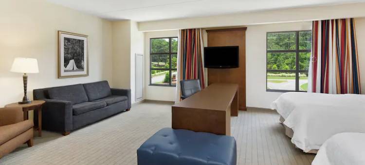 哥伦布/南 - 本宁堡欢朋酒店及套房(Hampton Inn by Hilton Columbus South Fort Benning)图片