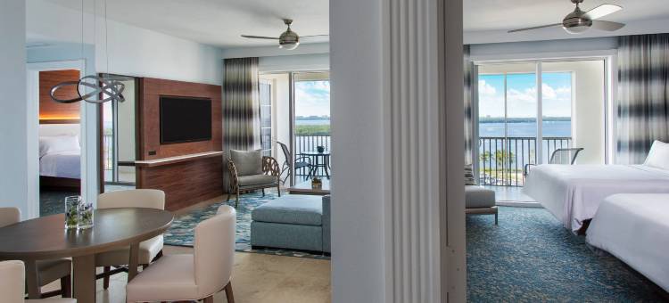 珊瑚角度假滨海村威斯汀酒店(The Westin Cape Coral Resort at Marina Village)图片