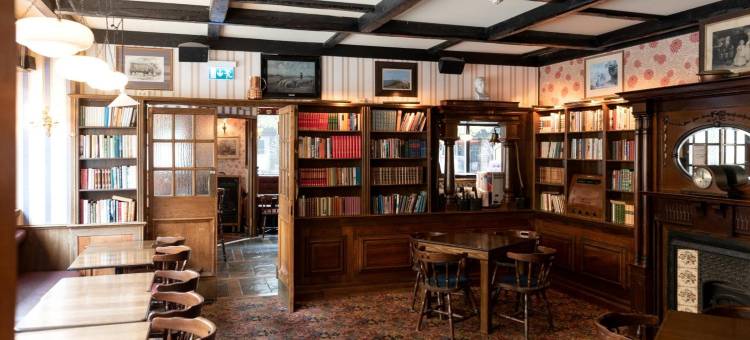 雪平比谢普斯阿姆斯酒店(Hotel Bishops Arms Köping)图片