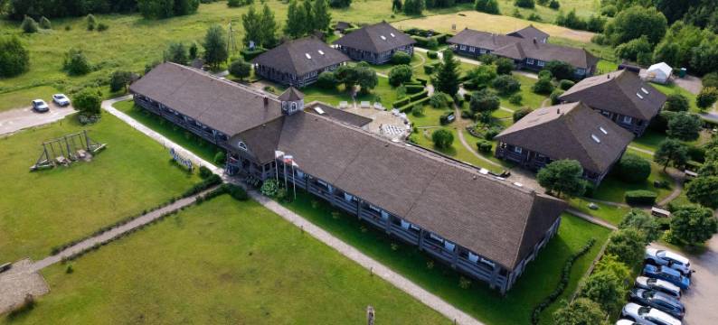 利特洛瑞亚瑞纳酒店(Literaturny Otel Arina R Hotel)图片