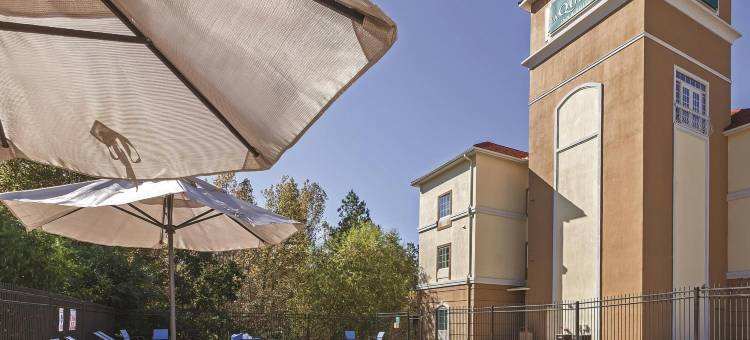 帕勒斯坦拉昆塔温德姆套房酒店(La Quinta Inn & Suites by Wyndham Palestine)图片