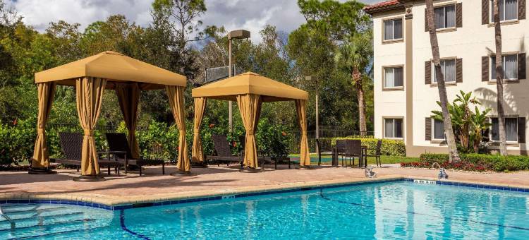 那不勒斯浩枫温德姆公寓(Hawthorn Extended Stay by Wyndham Naples)图片