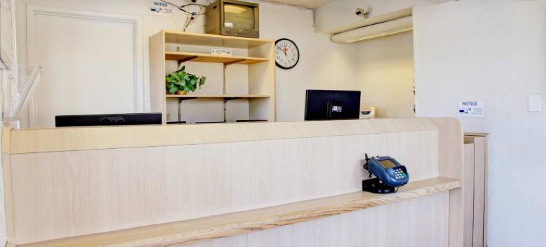 凤凰坦佩6号汽车旅馆- 百老汇 - ASU(Motel 6 Tempe, AZ - Broadway - ASU)图片