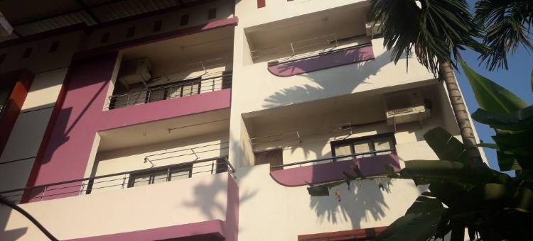 弗伦达文豪华酒店(Vrundavan Deluxe Ganpatipule)图片