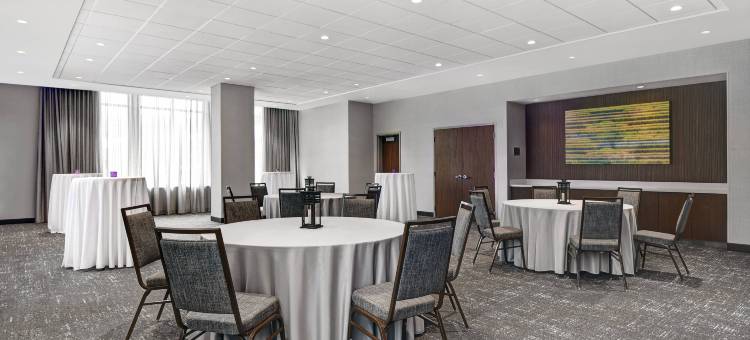 Courtyard Manhattan Aggieville图片