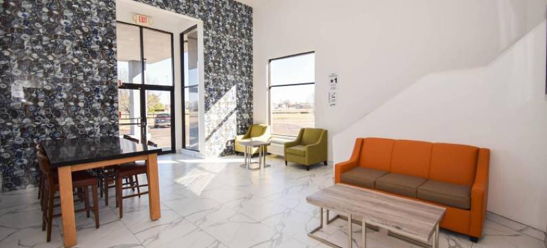 萨尔弗斯普林斯凯艺套房酒店(Quality Inn & Suites Sulphur Springs)图片