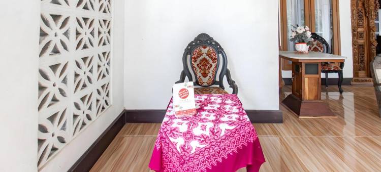 Hotel O Homestay Bonjeruk Near Restoran Pawon 21 Bonjeruk图片