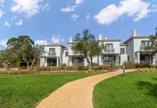 Quinta do Algarvio Village Hotel Overview