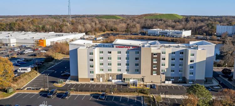 里士满高地唐普雷斯套房酒店(TownePlace Suites Richmond Colonial Heights)图片